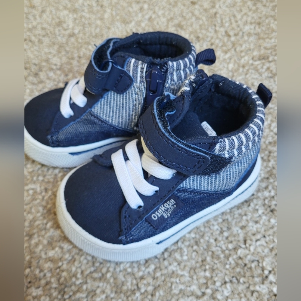 Oshkosh velcro high tops